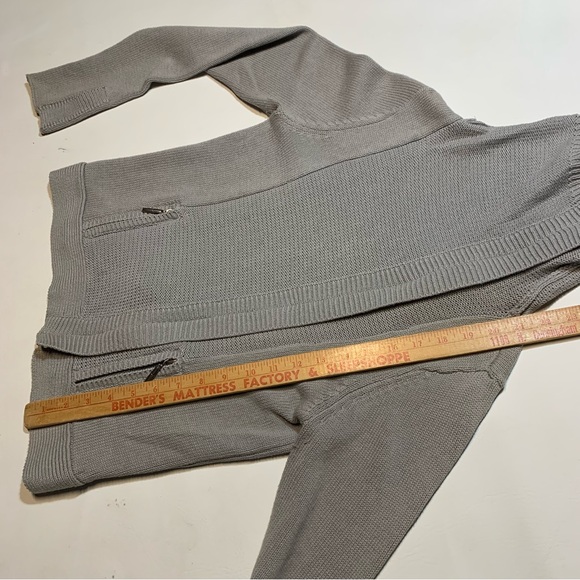 axcess liz claiborne women's soft gray split crew neck full zip sweater Medium - Picture 7 of 8